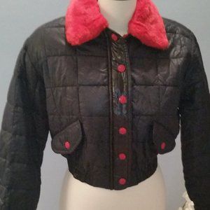 Moschino black quilted cropped jacket with red faux fur collar EUC